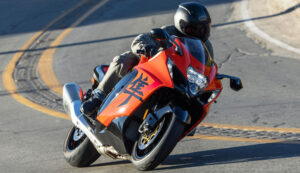 Suzuki Hayabusa Top Speed Tested – How Fast Is Too Fast? - TorqBull.com