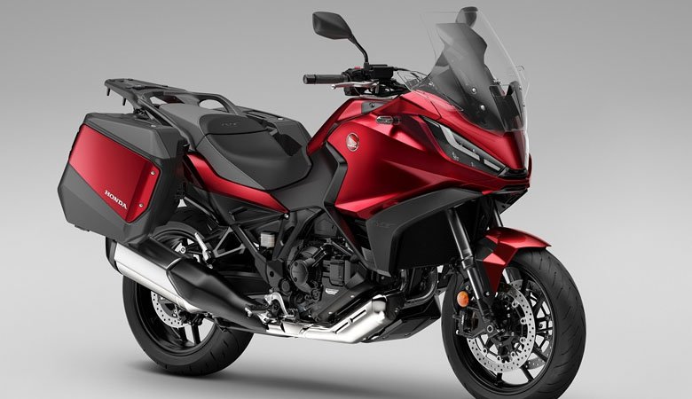 Honda NT1100: The Perfect Fusion of Touring Comfort and Adventure DNA in 2025