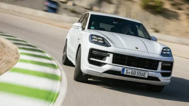 2025 Porsche Cayenne E-Hybrid: The Future of Sustainable Luxury Performance