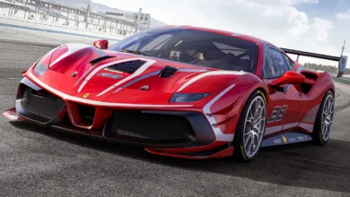 Ferrari 488 Challenge Evo Dominates the Circuit with Pure Racing Power
