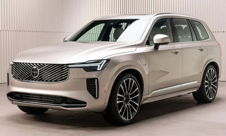 Volvo XC90 Review: Luxury, Safety and Hybrid Performance Redefined