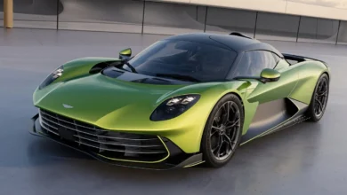 Aston Martin Valhalla Combines F1 Tech With Hybrid Hypercar Performance