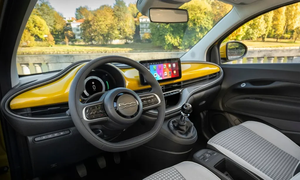 2026 Fiat 500 Hybrid