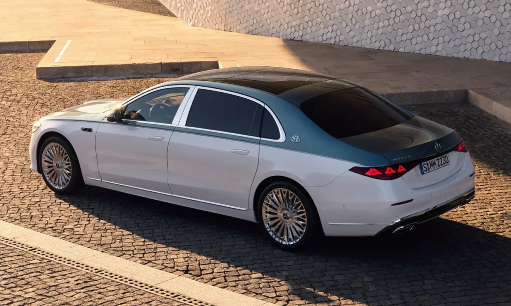 2027 Mercedes-Benz S-Class Maybach