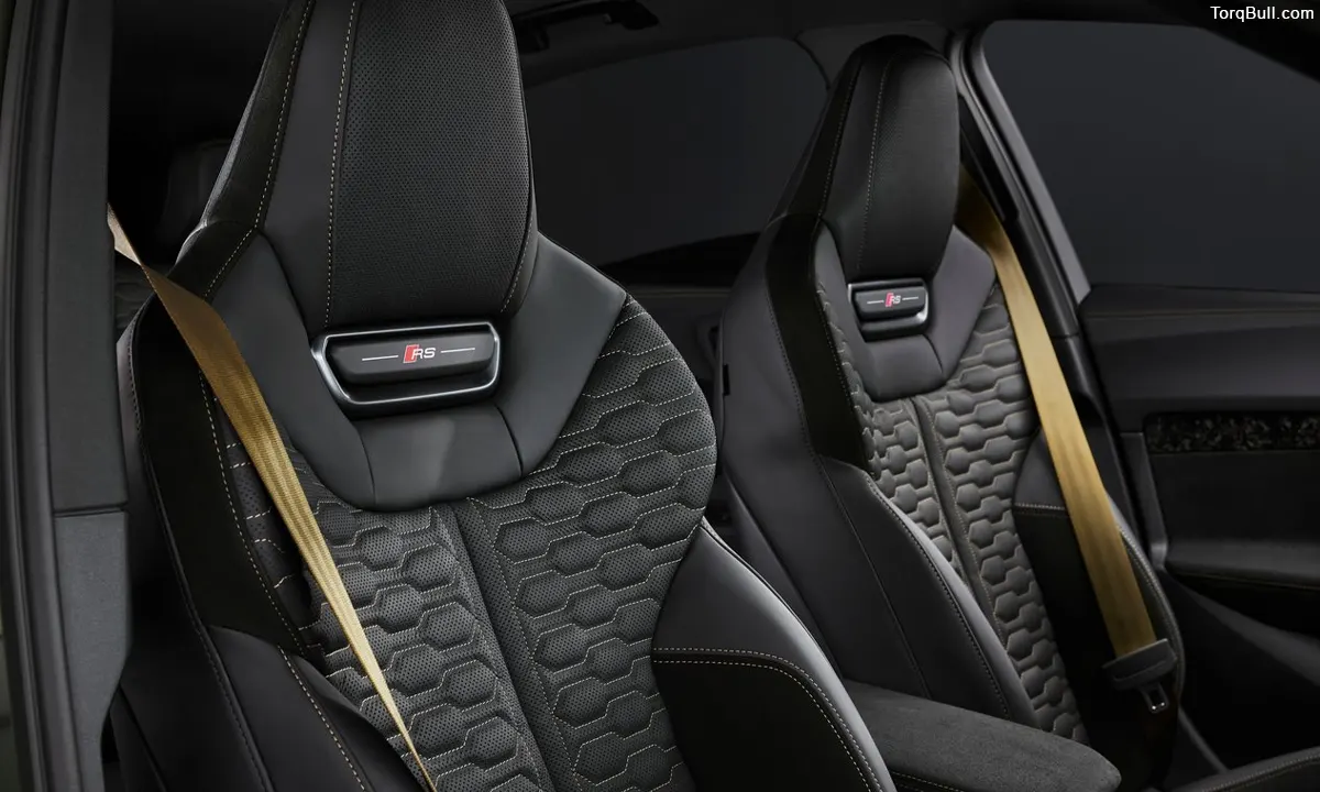 2027 Audi RS5 seats