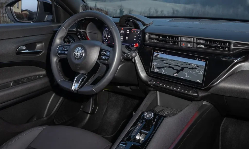 Alfa Romeo Junior Ibrida