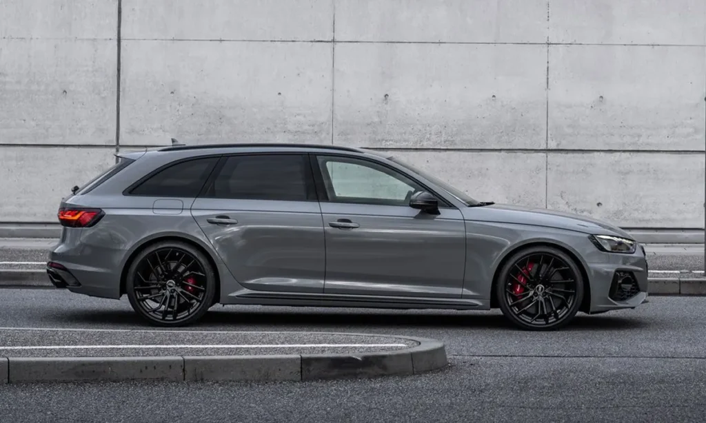Audi RS4 Avant