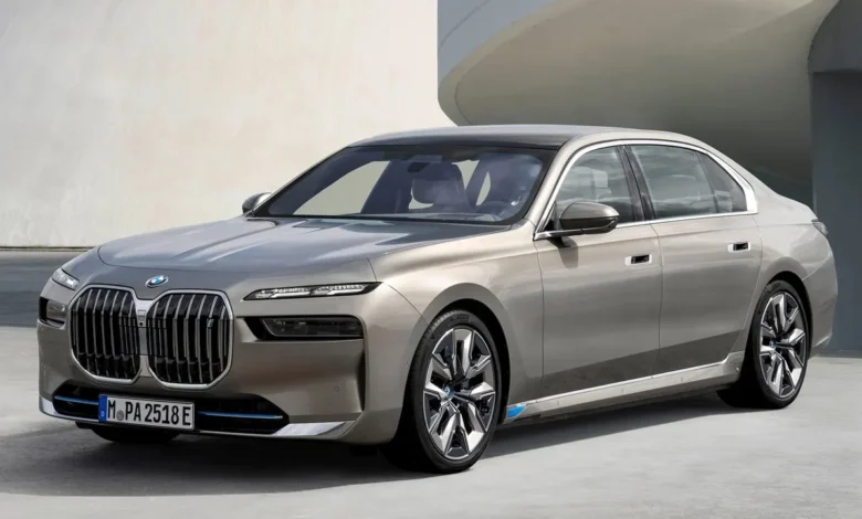 BMW i7 The Ultimate Electric Luxury Sedan Redefines What a Flagship Can Be