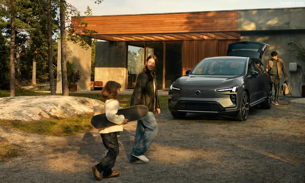 Volvo EX60 Family Car