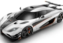 Koenigsegg One:1 Redefined Hypercar Performance with 1:1 Power Ratio