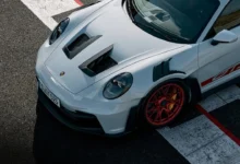 518 Horsepower, 9,000 RPM and No Apologies, The 2025 Porsche 911 GT3 RS Is Pure Racing Joy