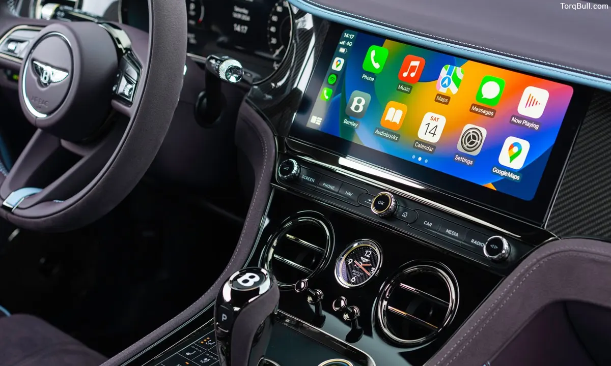 Bentley Continental GT Speed infotainment system