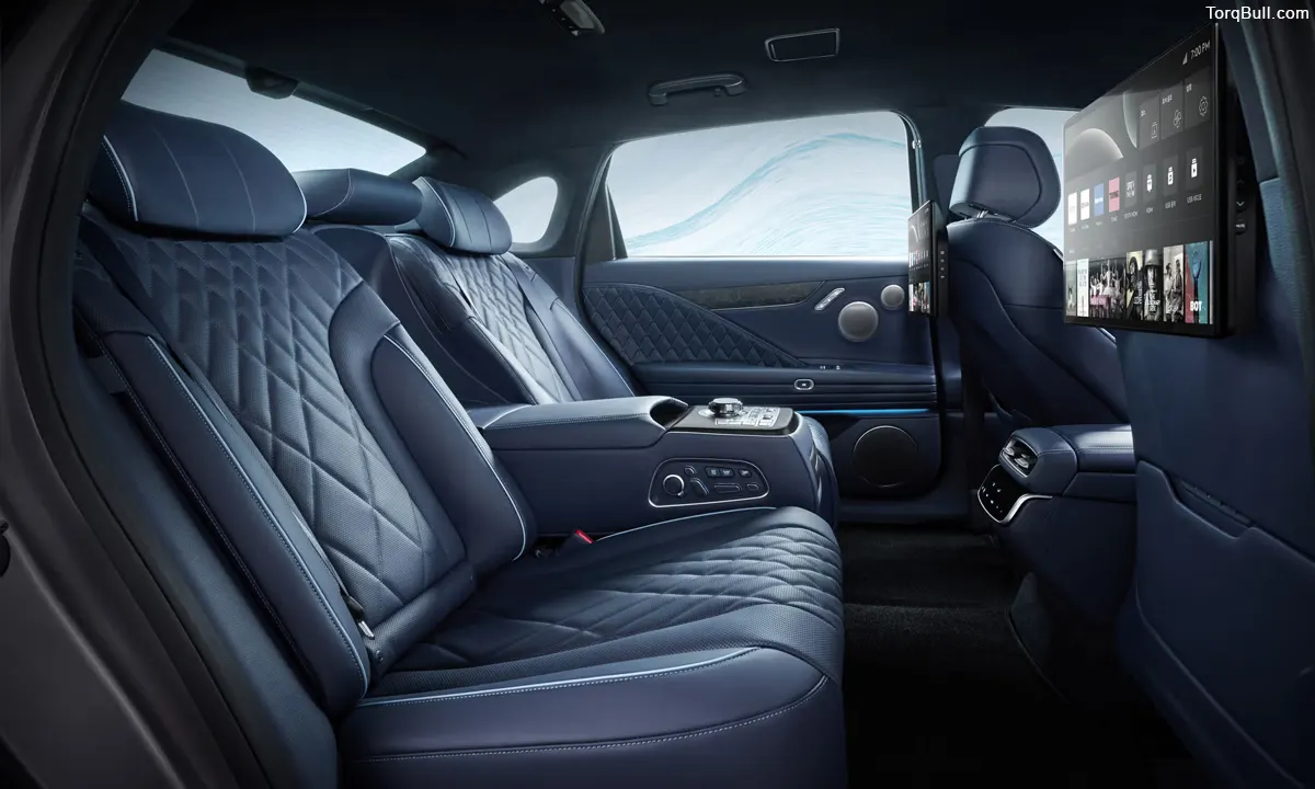 Genesis G80 rear seats