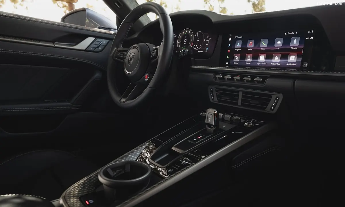 Porsche 911 Turbo S interior dashboard