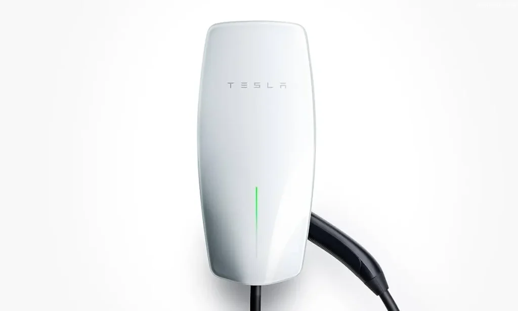 Best Level 2 Home Charger for Tesla Model 3 With Solar Panels