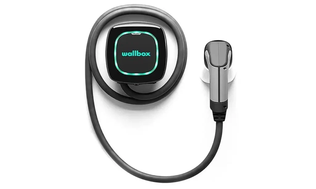 Best Level 2 Home Charger for Tesla Model 3 With Solar Panels