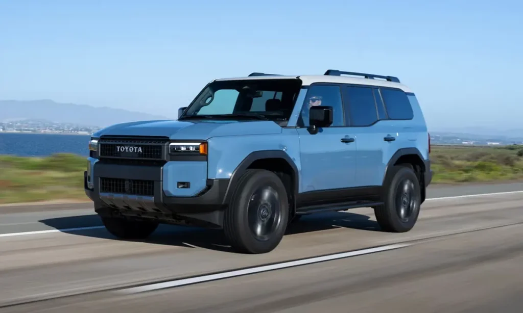 Size Isn't Everything! Compact Sedan vs SUV, Which Is Actually Better for You?