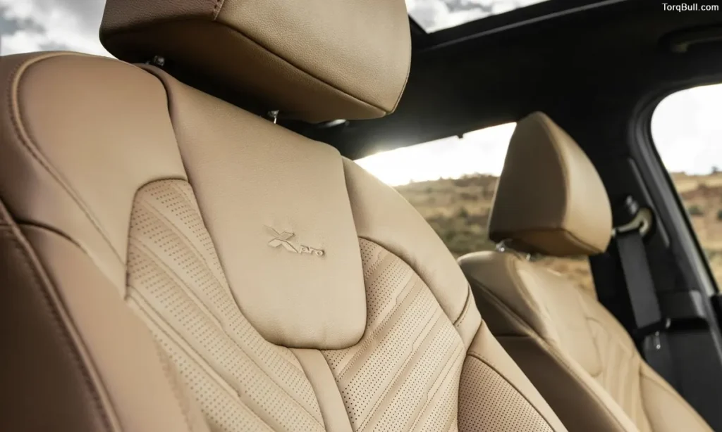 Kia Sorento interior seats 039485534
