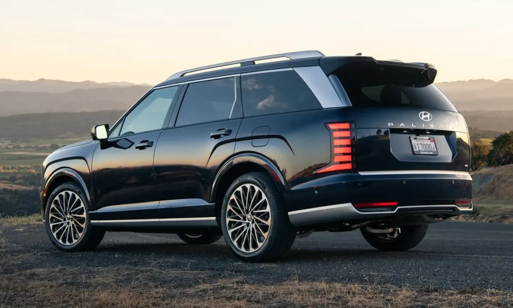 Hyundai Palisade back view 948357