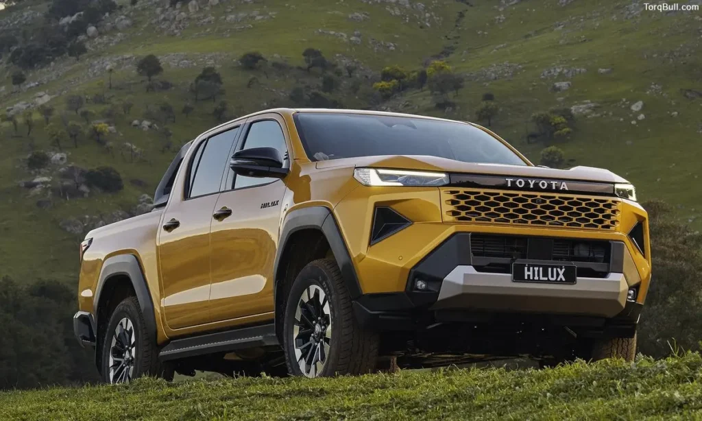 Toyota Hilux off road front view 349875
