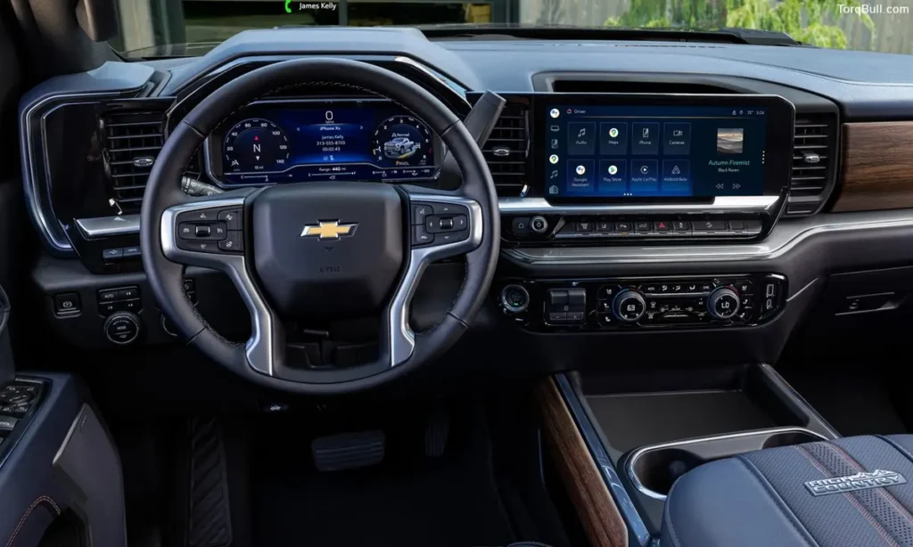 Chevrolet Silverado interior dashboard