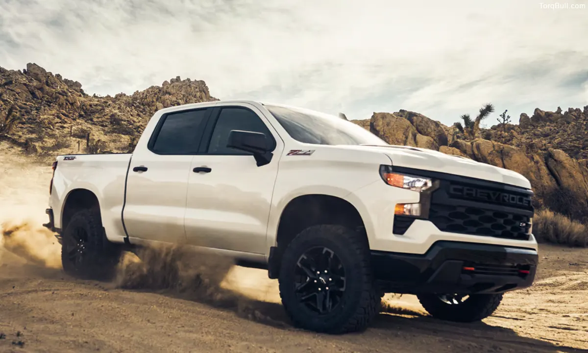 Chevrolet Silverado running in desert 456
