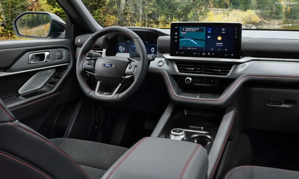 Ford Explorer interior modern infotainment