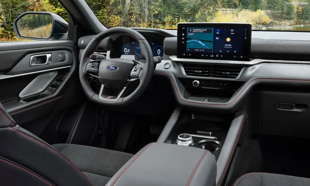 Ford Explorer interior 304958