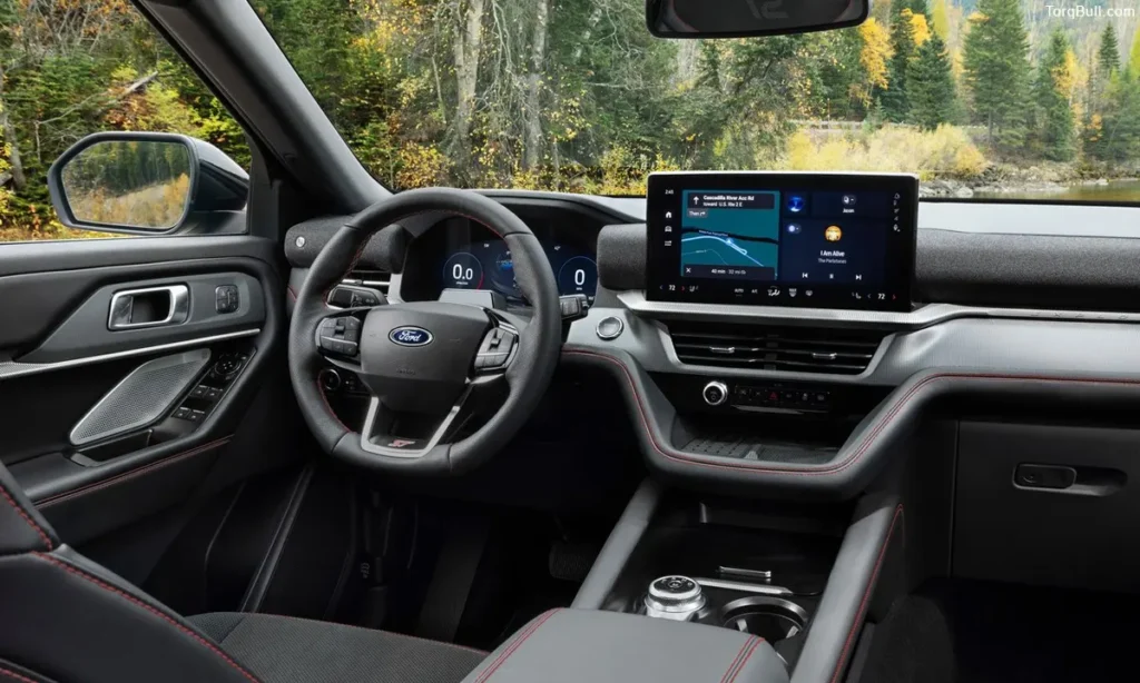 Ford Explorer ST interior cabin 0394586