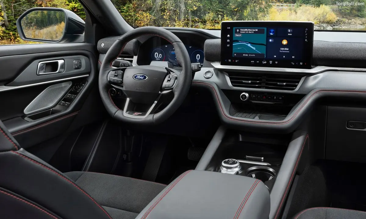 Ford Explorer interior dashboard 834