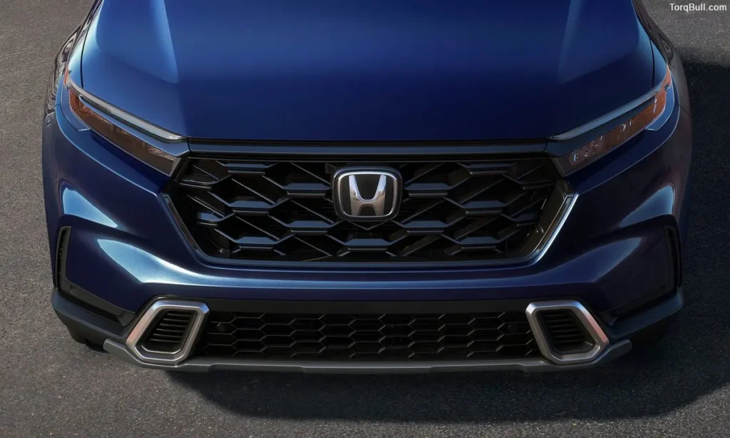 Honda CR-V front hood