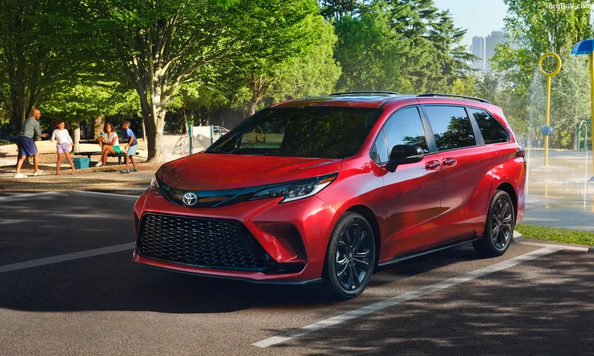 Toyota Sienna parking in the park