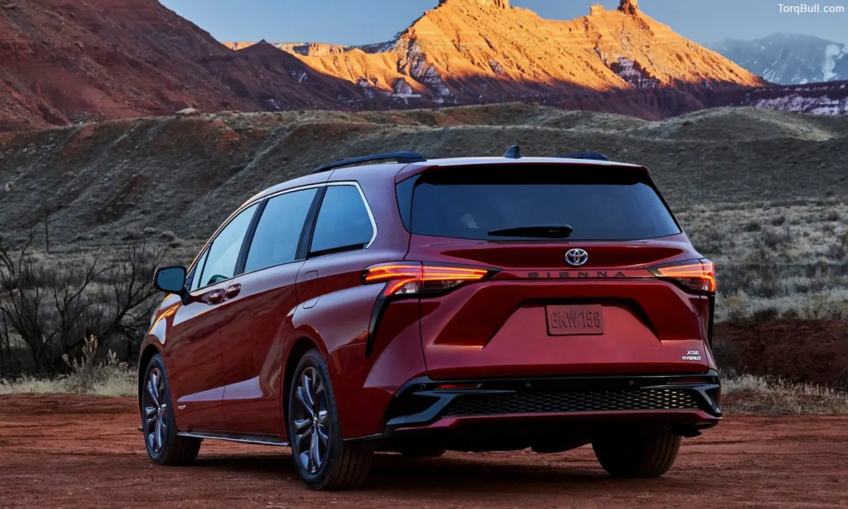 Toyota Sienna parkiong near mountain