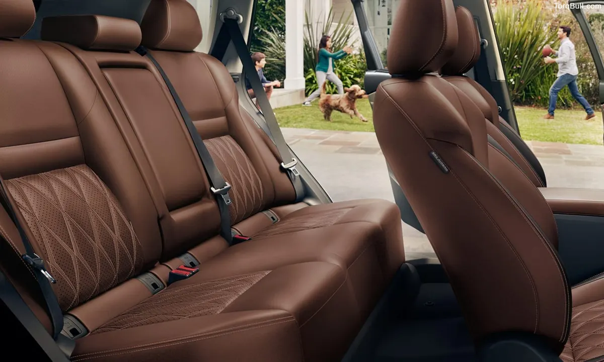 Nissan Rogue interior seats 249875