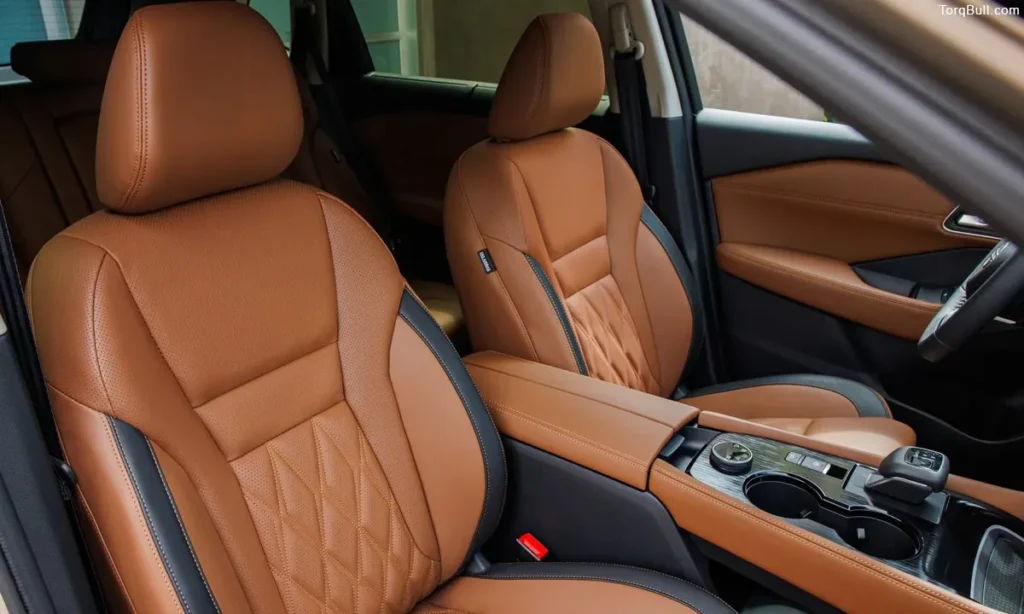 Nissan Rogue seats image