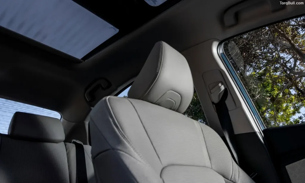 Toyota Camry seats and sunroof