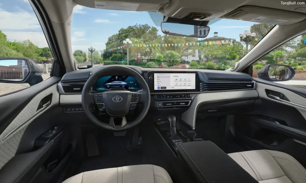 Toyota Camry interior cabin 243985