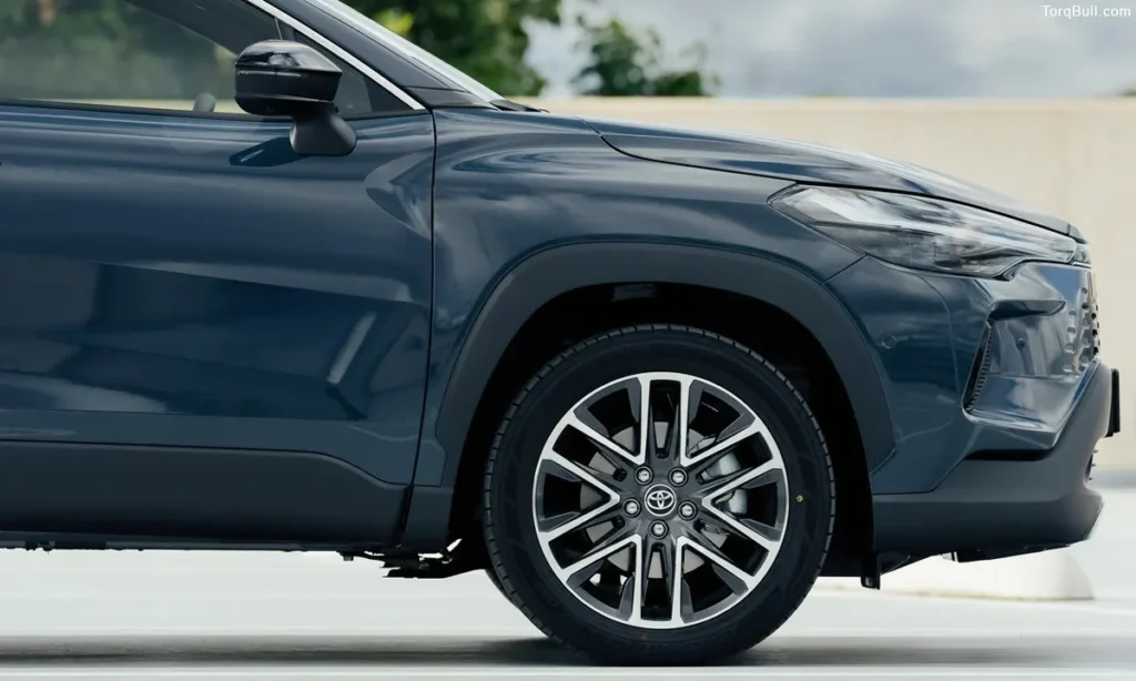 Toyota Corolla Cross alloy wheel design