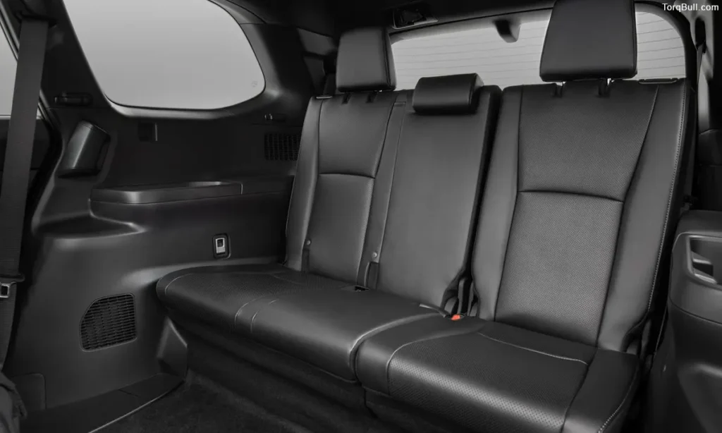 Toyota Grand Highlander Third row 3409