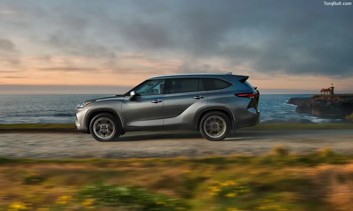 Toyota Highlander side view near river