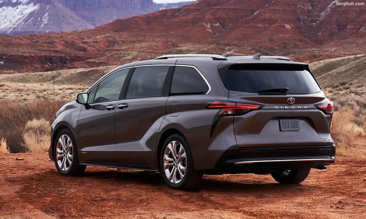 Toyota Sienna parking near mountain