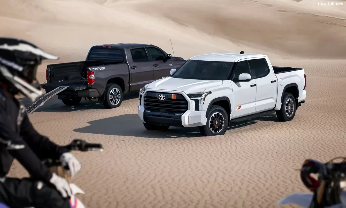 Toyota Tundra in the desert