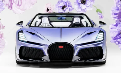 Photo: Bugatti 2026 Bugatti W16 Mistral Caroline