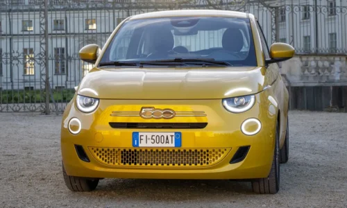 Photo: Fiat 2026 Fiat 500 Hybrid
