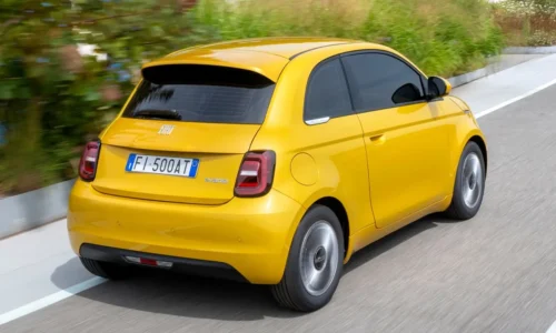 Photo: Fiat 2026 Fiat 500 Hybrid