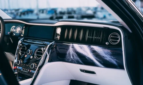 Photo: Rolls-Royce 2026 Rolls-Royce Cullinan Yachting