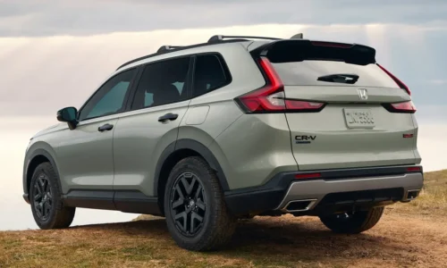 Photo: Honda 2026 Toyota RAV4 vs 2026 Honda CR-V Reliability