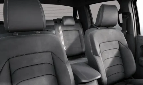 Photo: Volkswagen 2026 volkswagen amarok dark label