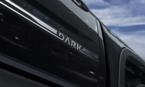 Photo: Volkswagen 2026 volkswagen amarok dark label