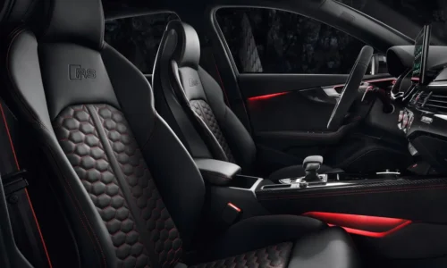 Photo: Audi Audi RS4 Avant